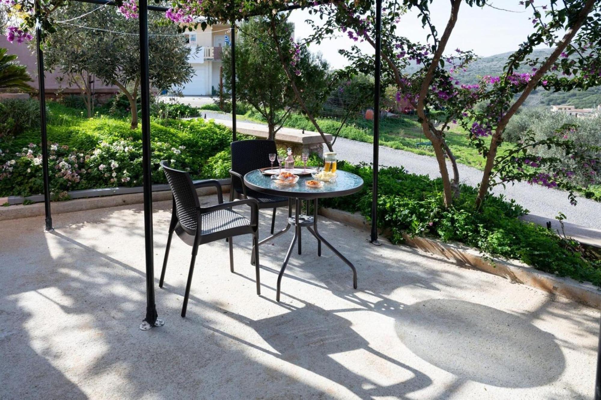 Peroulakis Traditional House Afráta Εξωτερικό φωτογραφία